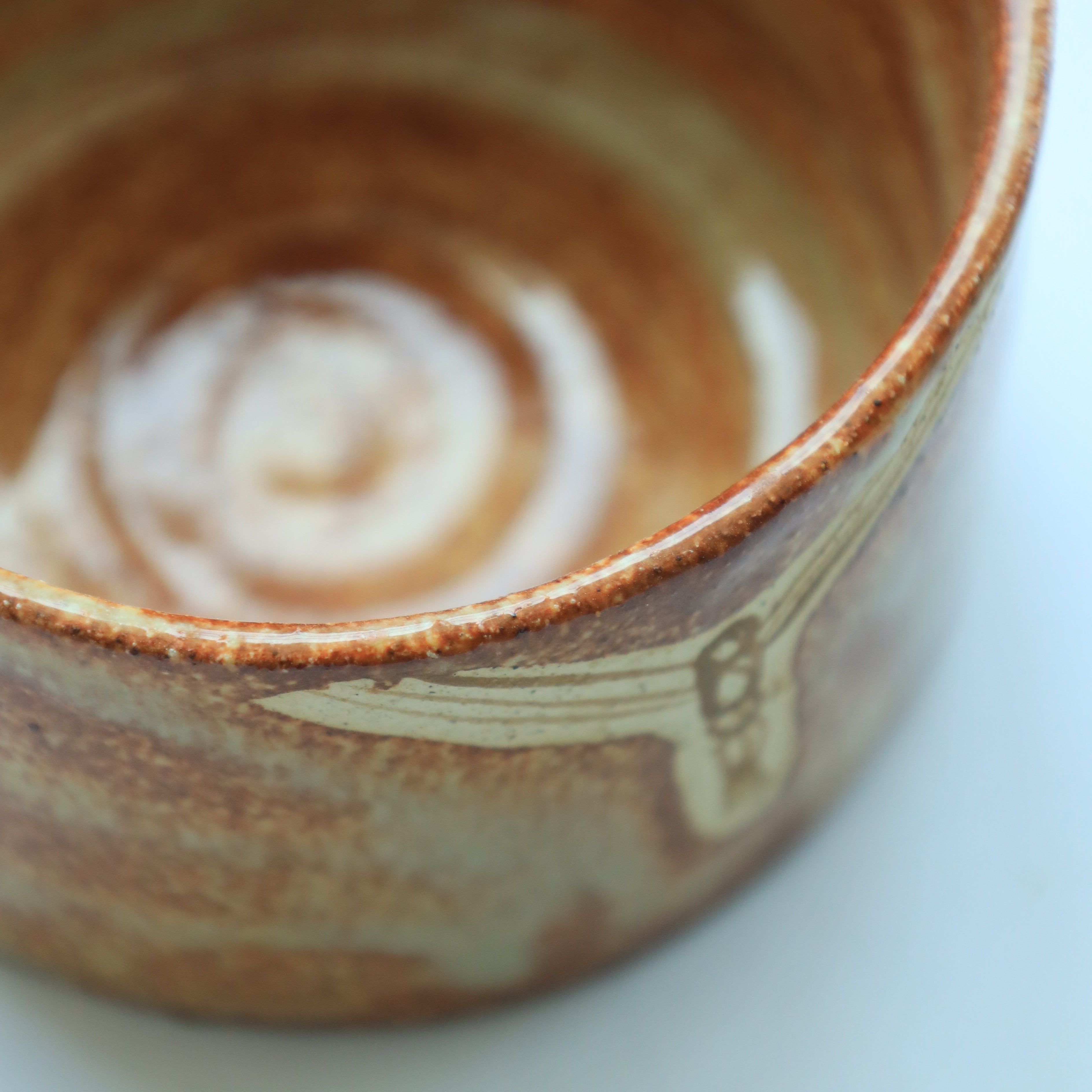 Tarbosha Brown Cup